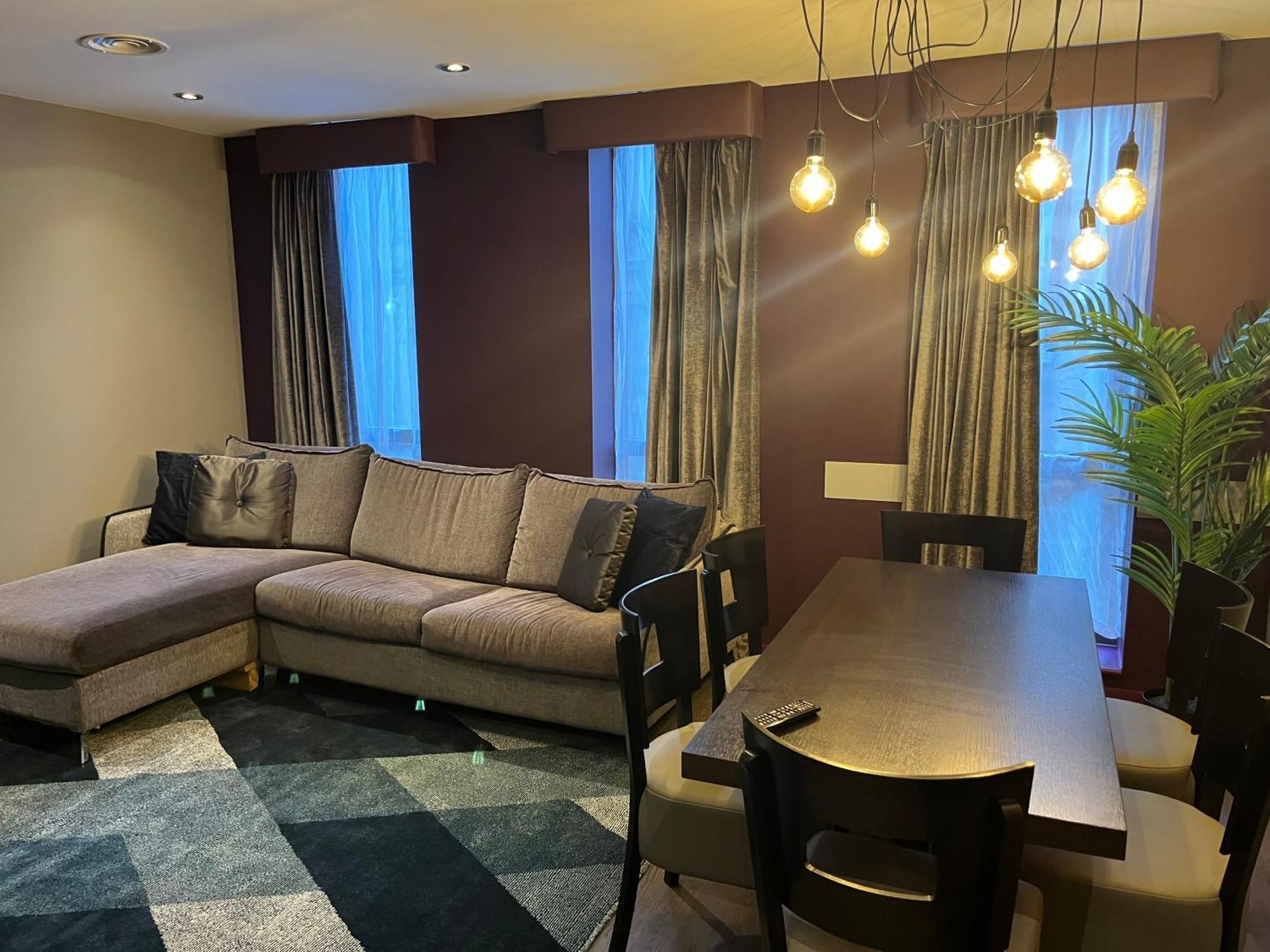 Epic Apartments Tunnage Square Liverpool Esterno foto